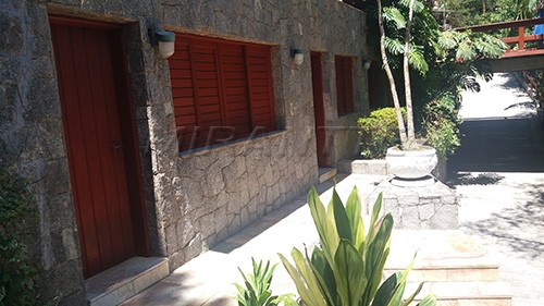 Sobrado de 1508m² com 9 quartos em Serra Da Cantareira