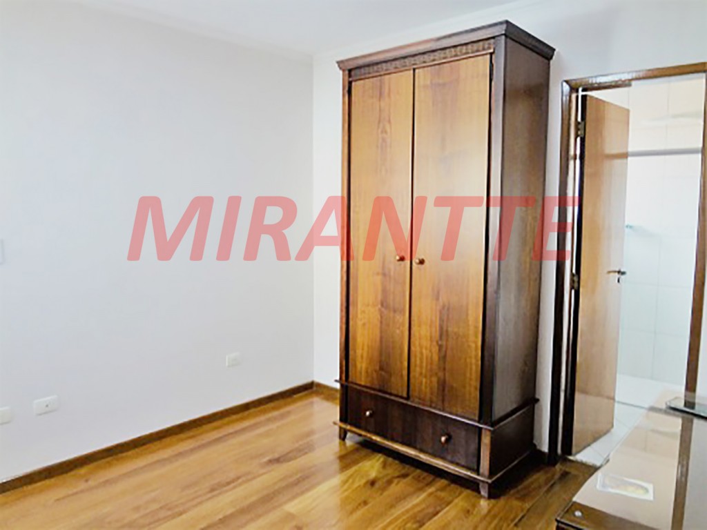 Sobrado de 200m² com 3 quartos em Parada Inglesa