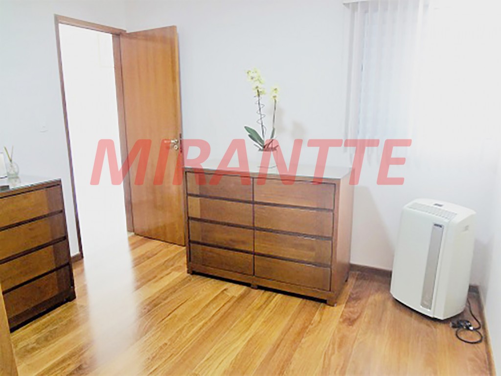 Sobrado de 200m² com 3 quartos em Parada Inglesa