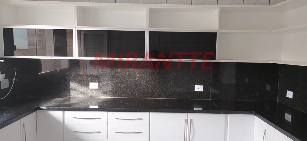 Cond. fechado de 115m² com 3 quartos em Mandaqui