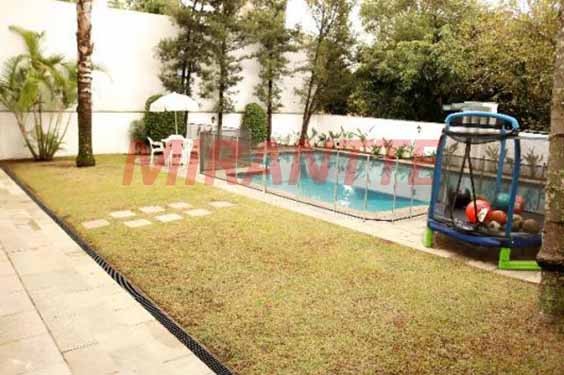 Cond. fechado com 4 quartos em Alphaville