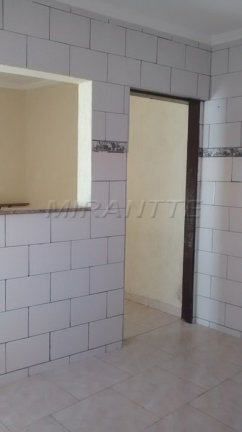 Casa terrea de 202m² com 3 quartos em Serra da Cantareira