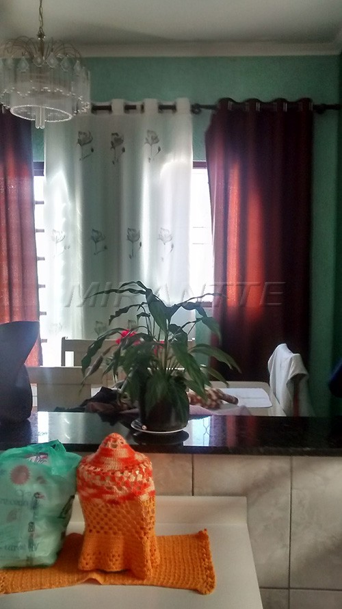 Casa terrea de 202m² com 3 quartos em Serra da Cantareira