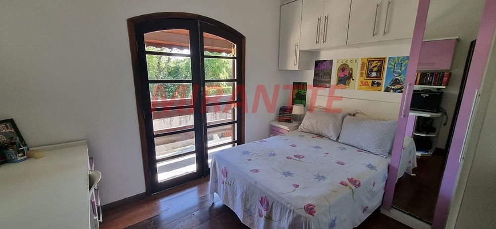 Cond. fechado de 480m² com 6 quartos em Centro – Mairiporã