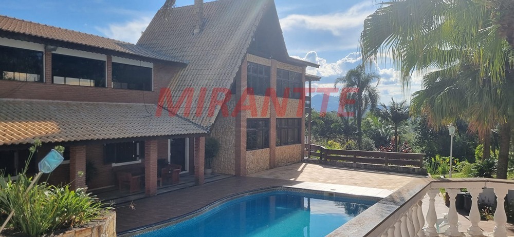Cond. fechado de 480m² com 6 quartos em Centro – Mairiporã