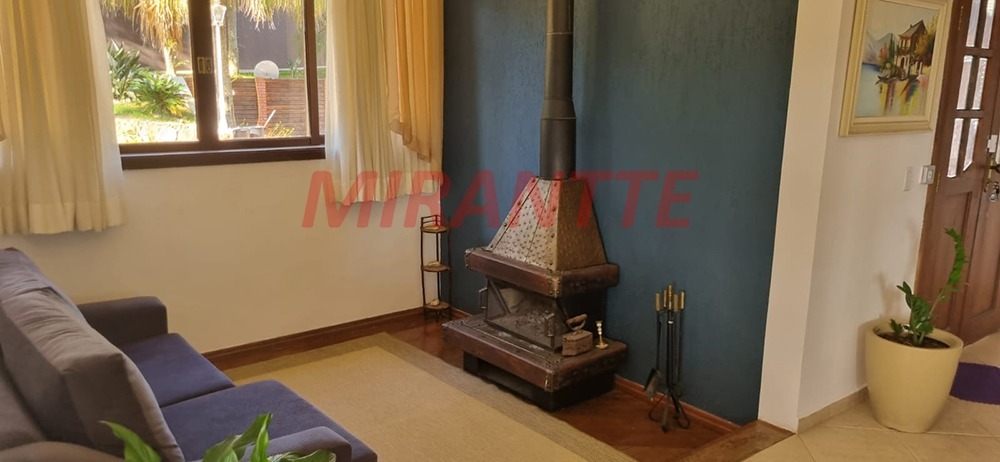 Cond. fechado de 480m² com 6 quartos em Centro – Mairiporã