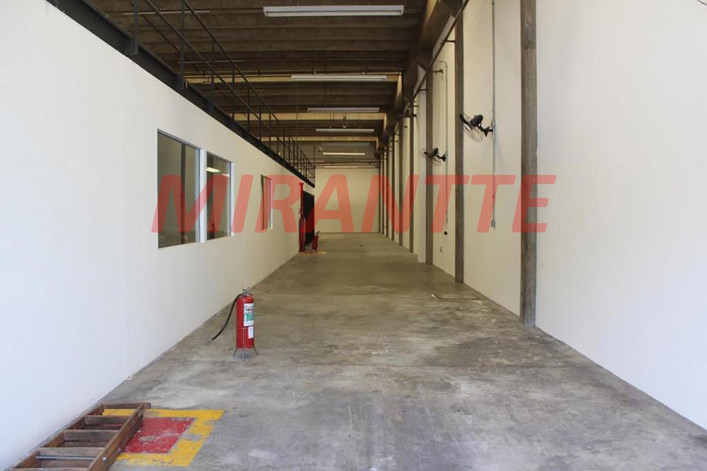 Galpao de 2602m² em Lapa