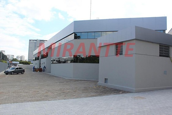 Galpao de 2602m² em Lapa