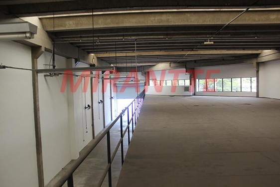 Galpao de 2602m² em Lapa