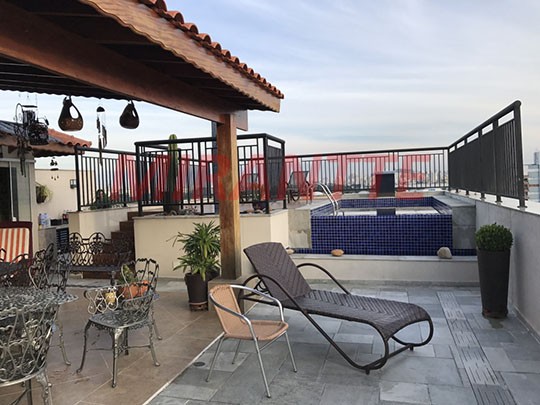 Cobertura de 294m² com 4 quartos em Santana