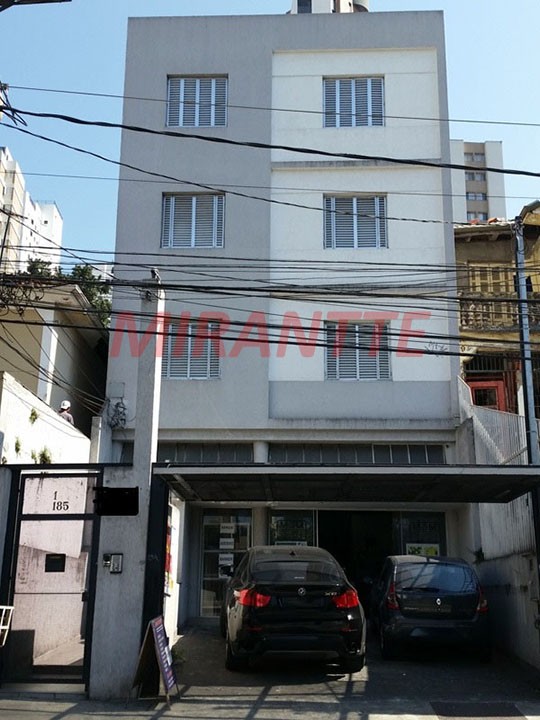 Comercial de 800m² em Santana