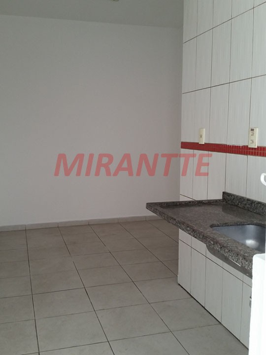 Comercial de 800m² em Santana