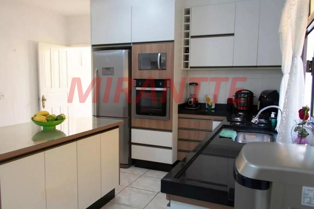 Sobrado de 150m² com 3 quartos em Imirim