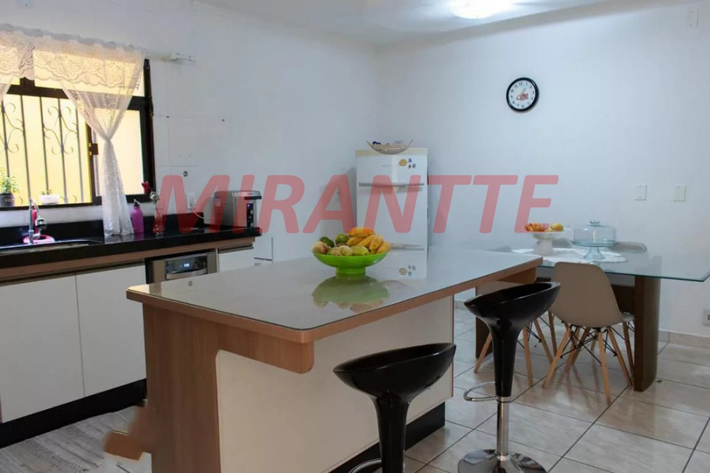 Sobrado de 150m² com 3 quartos em Imirim
