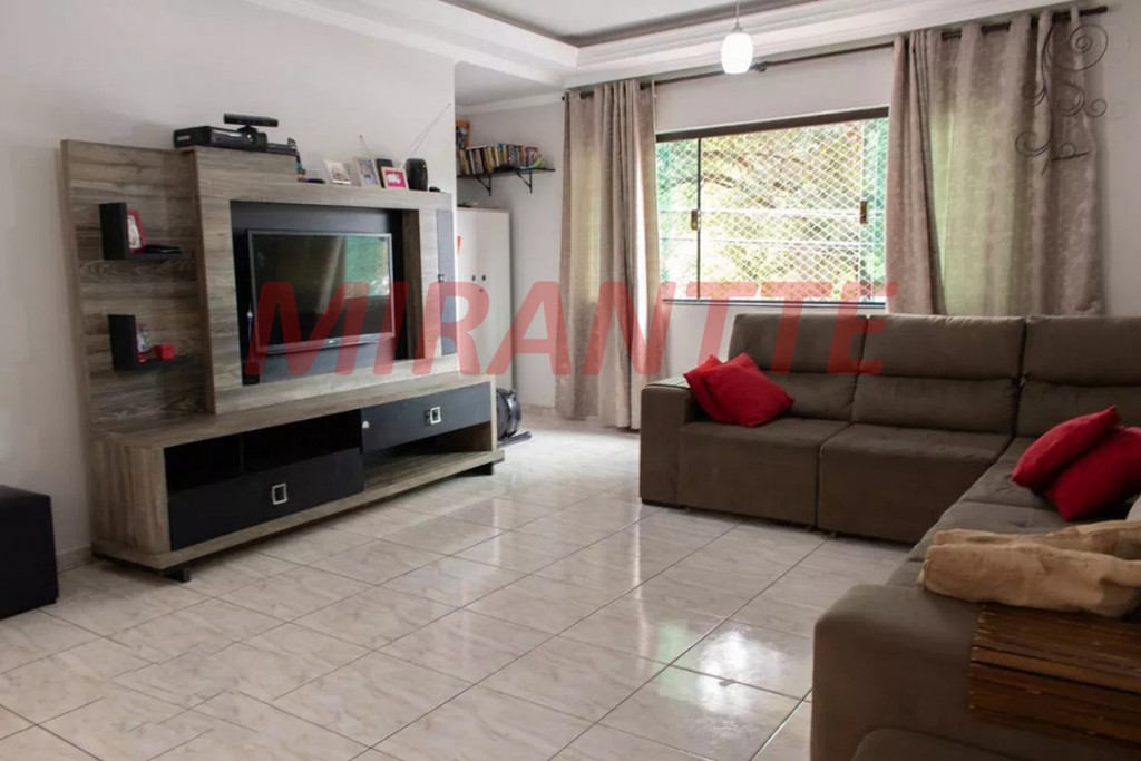 Sobrado de 150m² com 3 quartos em Imirim