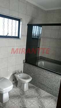 Sobrado de 198m² com 3 quartos em Pedra Branca