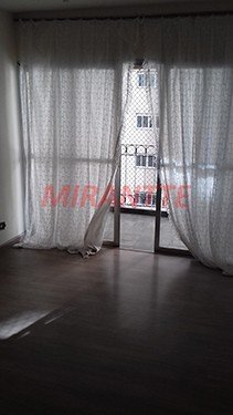 Apartamento de 74m² com 3 quartos em Santana