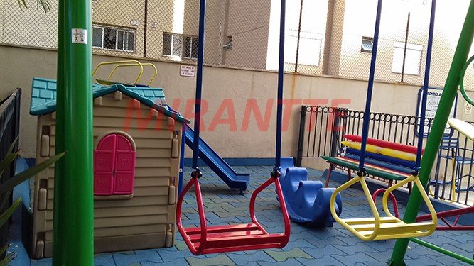 Apartamento de 74m² com 3 quartos em Santana