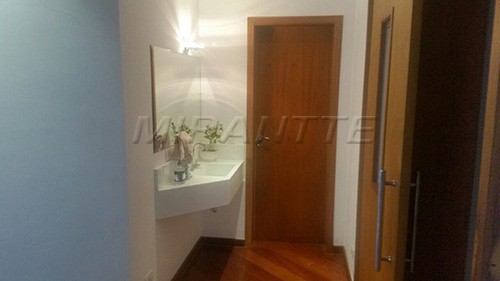 Sobrado de 450m² com 3 quartos em Serra da Cantareira