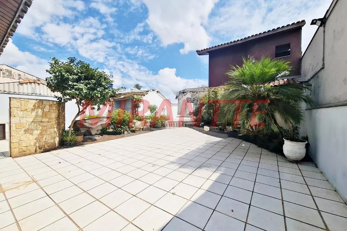 Casa terrea de 254m² com 3 quartos em Vila Rosália
