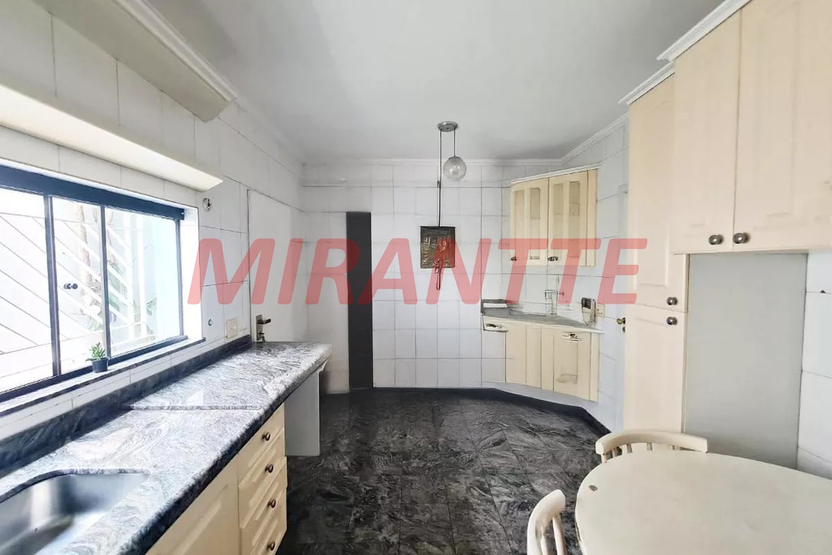 Casa terrea de 254m² com 3 quartos em Vila Rosália