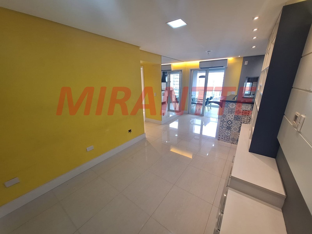 Apartamento de 63m² com 2 quartos em Santana