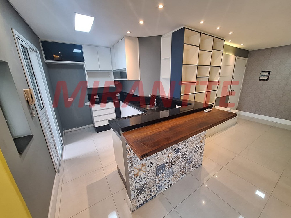 Apartamento de 63m² com 2 quartos em Santana