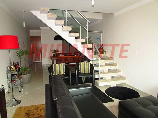 Sobrado de 160m² com 3 quartos em Jaçana