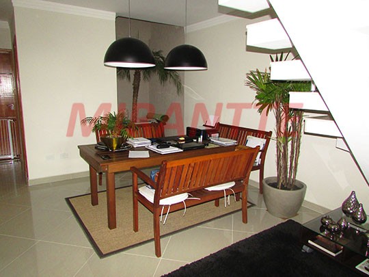 Sobrado de 160m² com 3 quartos em Jaçana