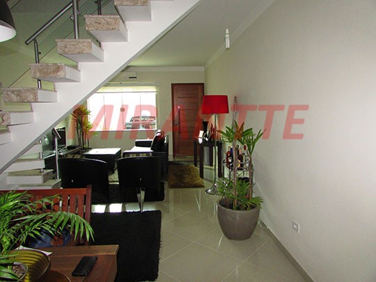 Sobrado de 160m² com 3 quartos em Jaçana