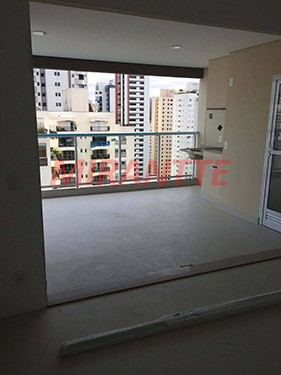 Apartamento de 76m² com 2 quartos em Moema