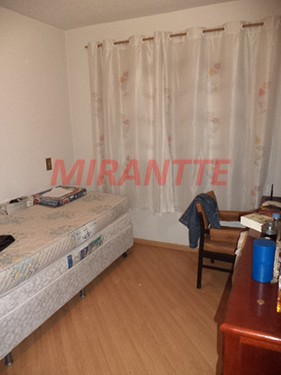 Sobrado de 120m² com 3 quartos em Vila Dalva