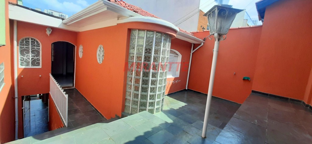 Sobrado de 220m² com 3 quartos em Vila Mazzei