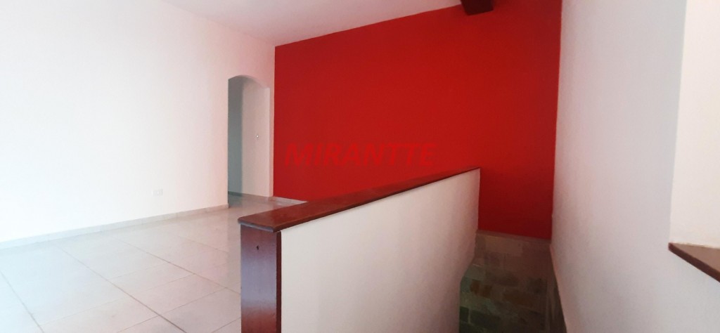 Sobrado de 220m² com 3 quartos em Vila Mazzei