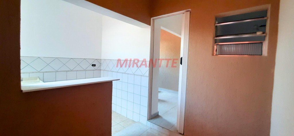 Sobrado de 220m² com 3 quartos em Vila Mazzei
