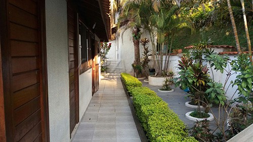 Casa terrea de 320m² com 3 quartos em Serra Da Cantareira