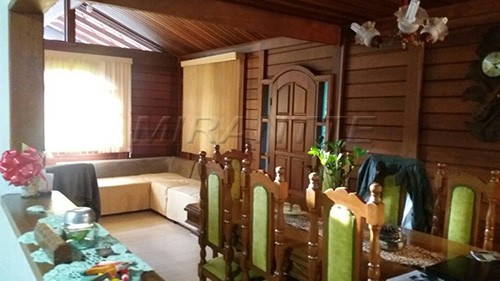 Casa terrea de 320m² com 3 quartos em Serra Da Cantareira