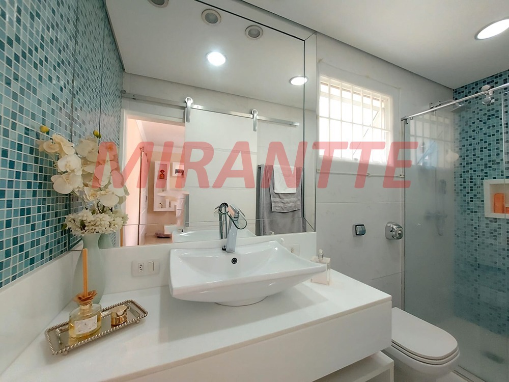 Sobrado de 260m² com 3 quartos em Imirim