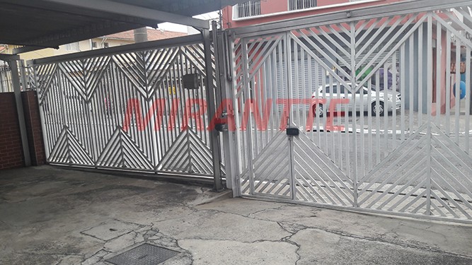 Casa terrea de 266m² com 2 quartos em Casa Verde