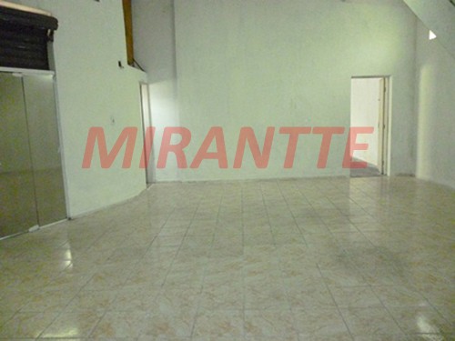 Comercial de 300m² em Casa Verde