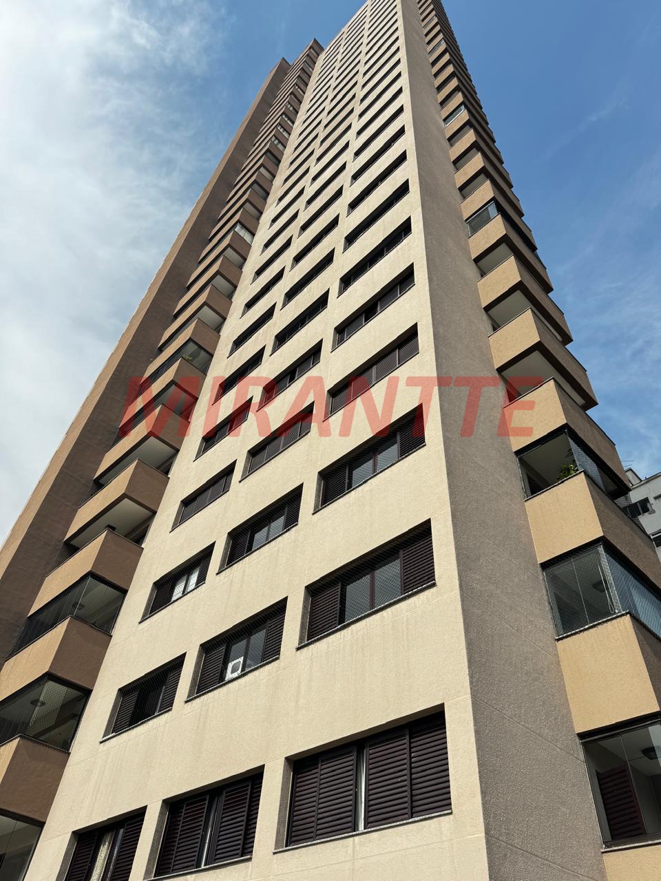 Apartamento de 156m² com 3 quartos em Santana