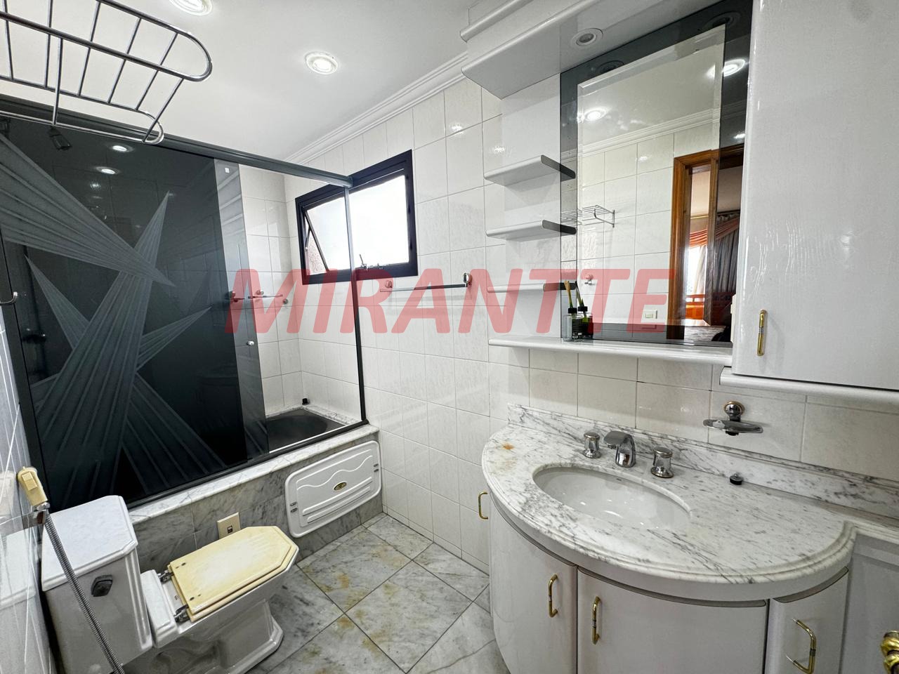 Apartamento de 156m² com 3 quartos em Santana