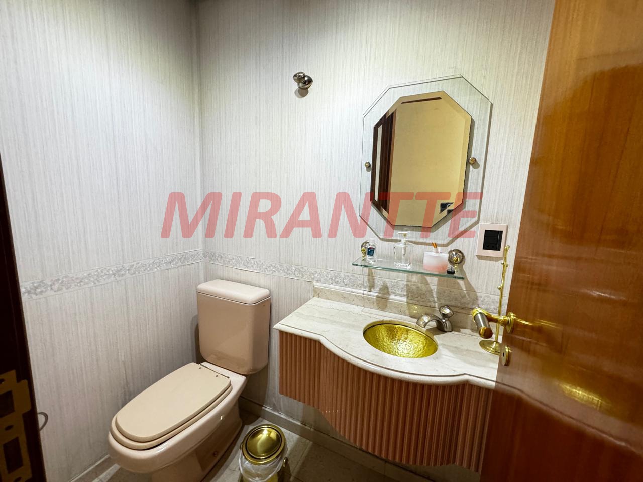 Apartamento de 156m² com 3 quartos em Santana