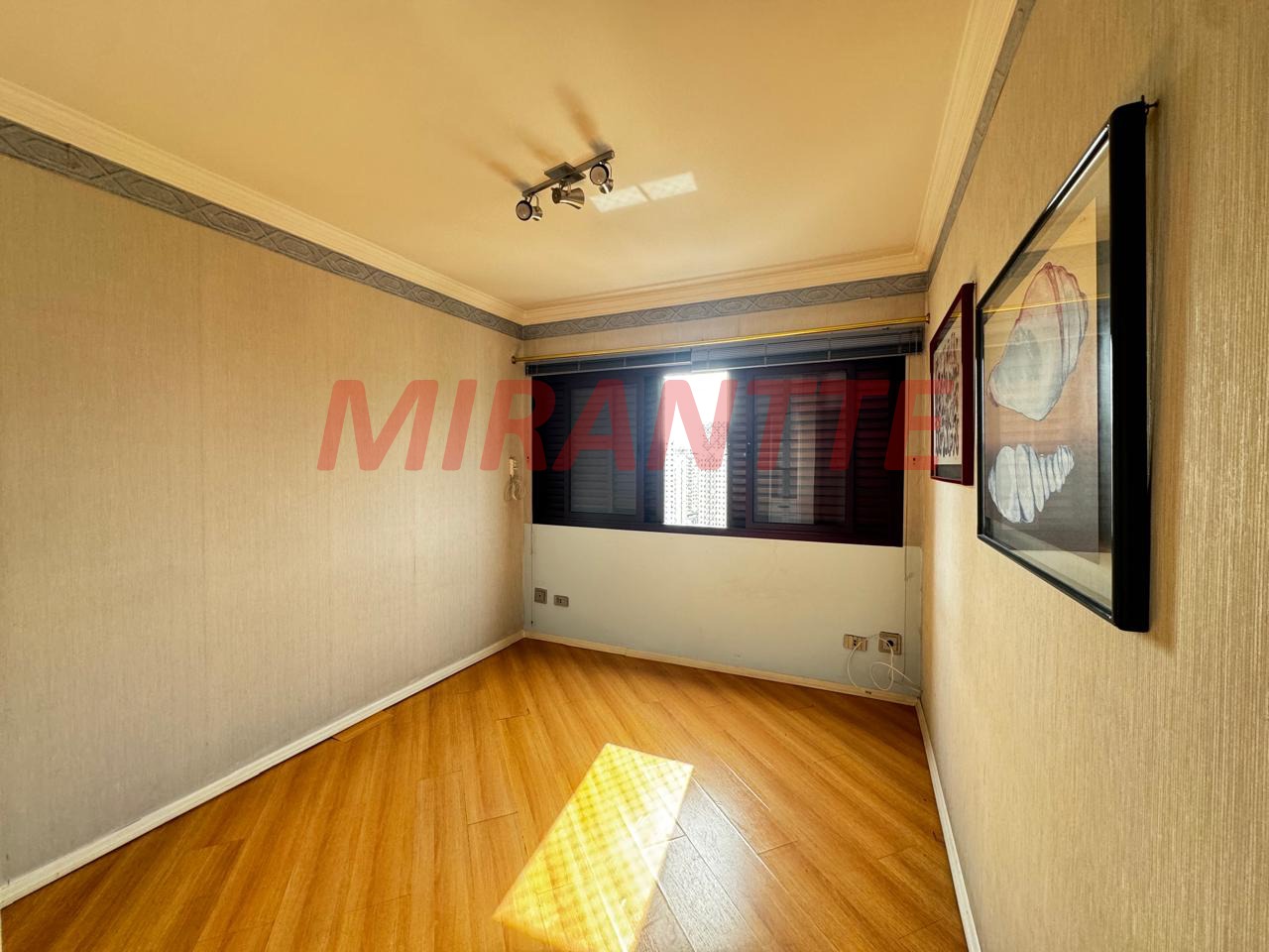 Apartamento de 156m² com 3 quartos em Santana