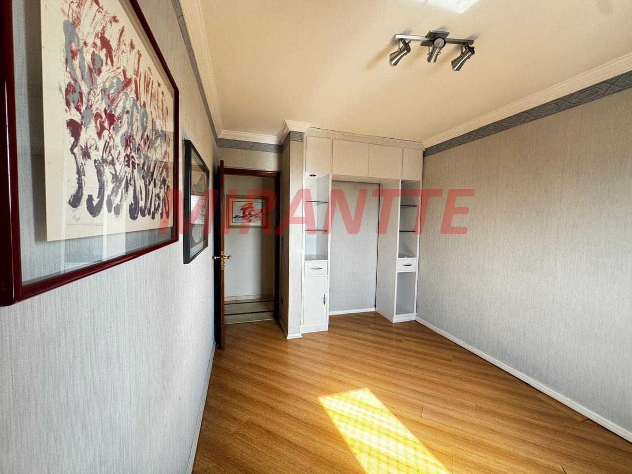 Apartamento de 156m² com 3 quartos em Santana
