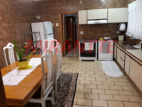 Sobrado de 180m² com 3 quartos em Pedra Branca