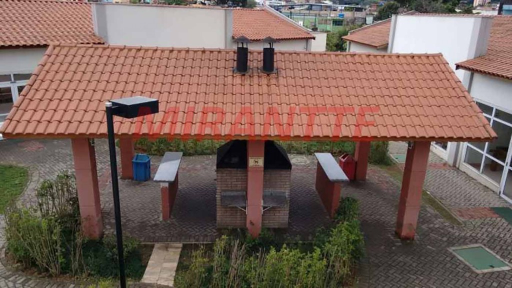 Apartamento com 2 quartos em Cachoeirinha