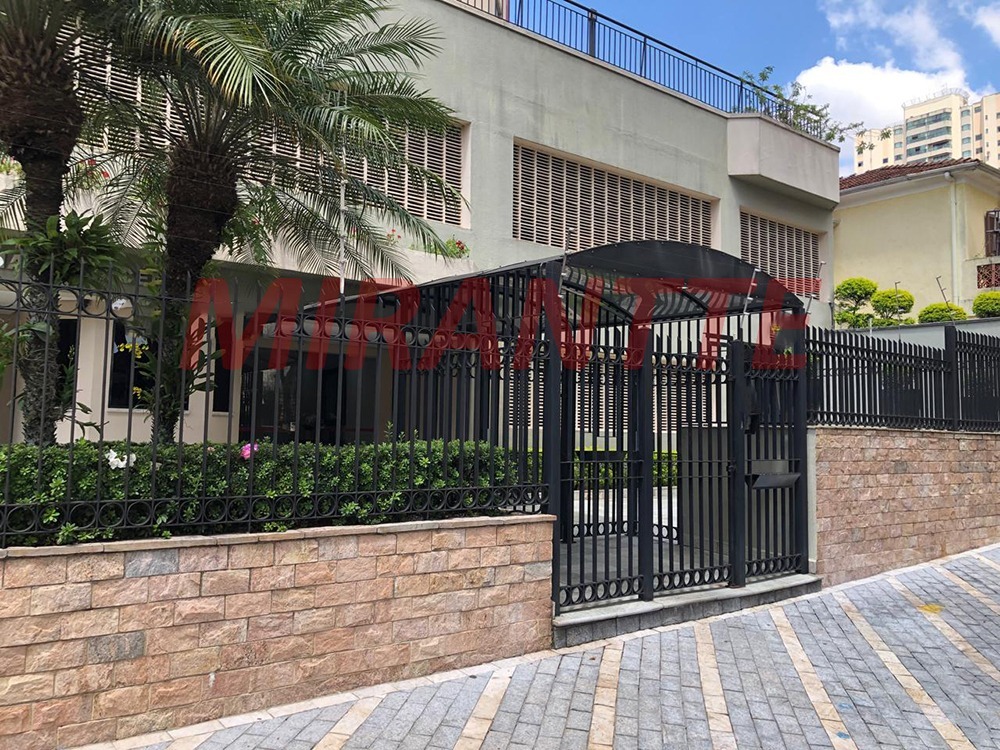 Apartamento de 57m² com 2 quartos em Santa Teresinha