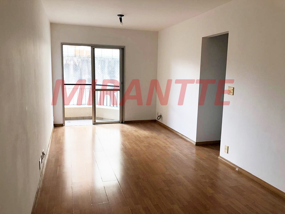Apartamento de 57m² com 2 quartos em Santa Teresinha