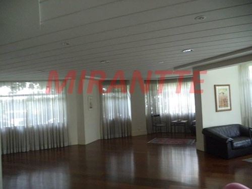 Apartamento de 279m² com 4 quartos em Campo Belo
